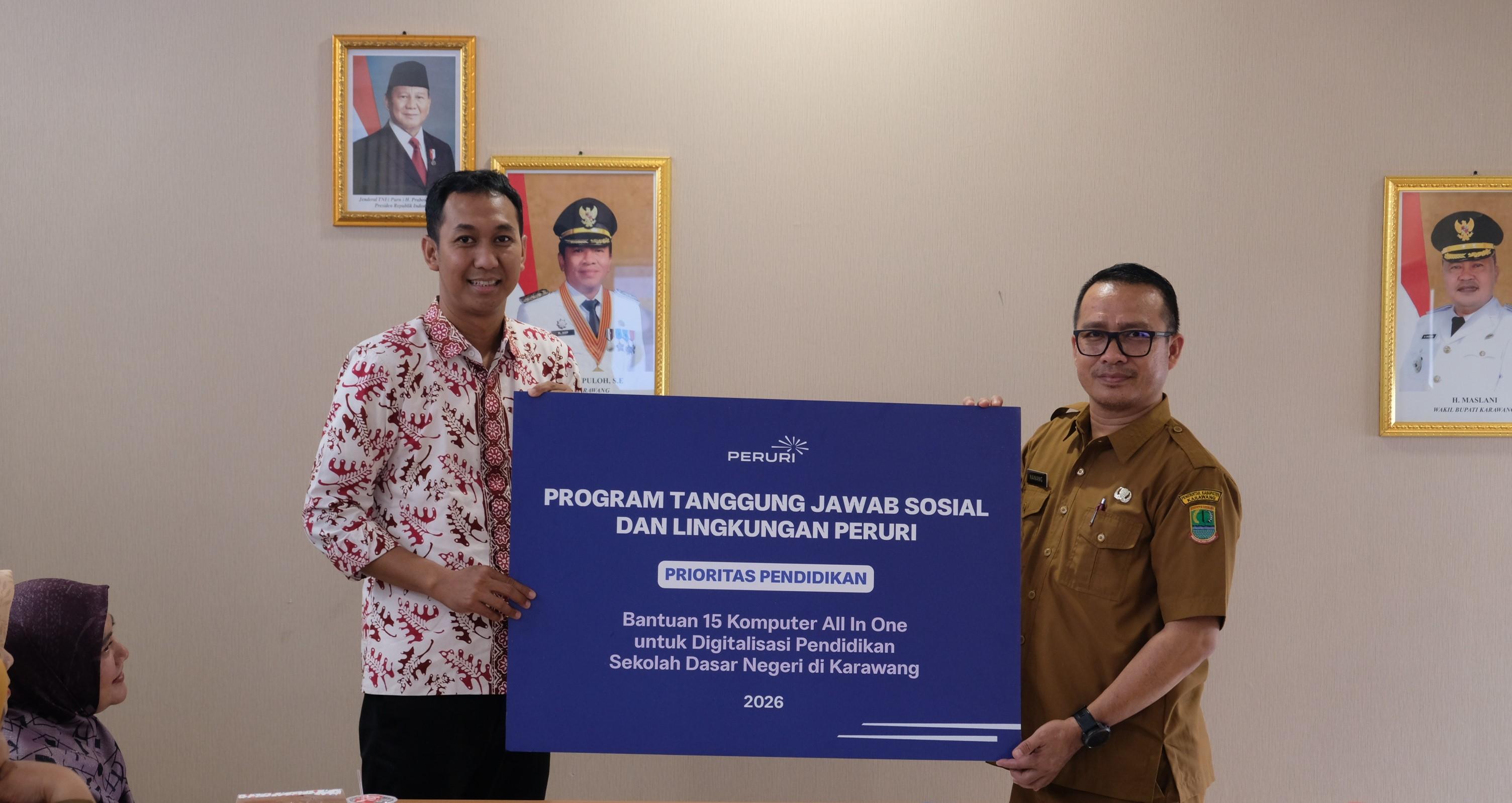 Wujudkan Kepedulian Pendidikan, PERURI Salurkan Bantuan Komputer untuk 15 Sekolah Dasar di Karawang