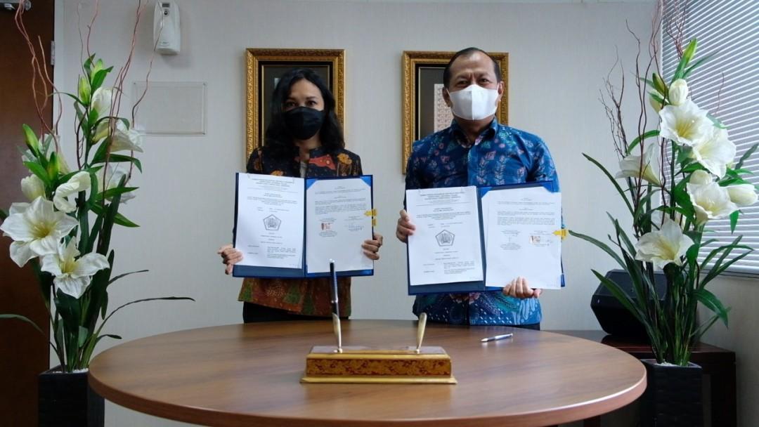 Dukung Program Presiden Jokowi, Peruri Suguhkan Meterai Tempel 100% Berbahan Baku Lokal